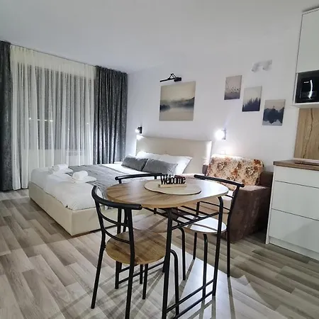 Monfort в Apartment