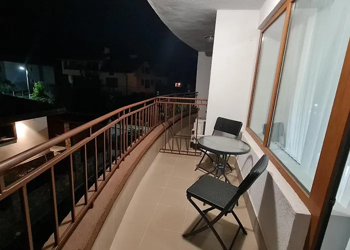 Appartamento Monfort в