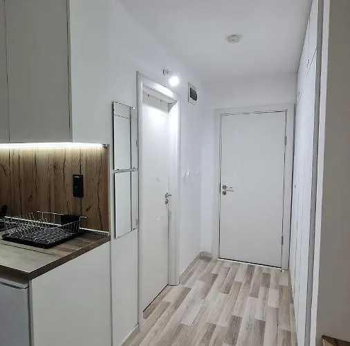 Monfort в Appartamento *